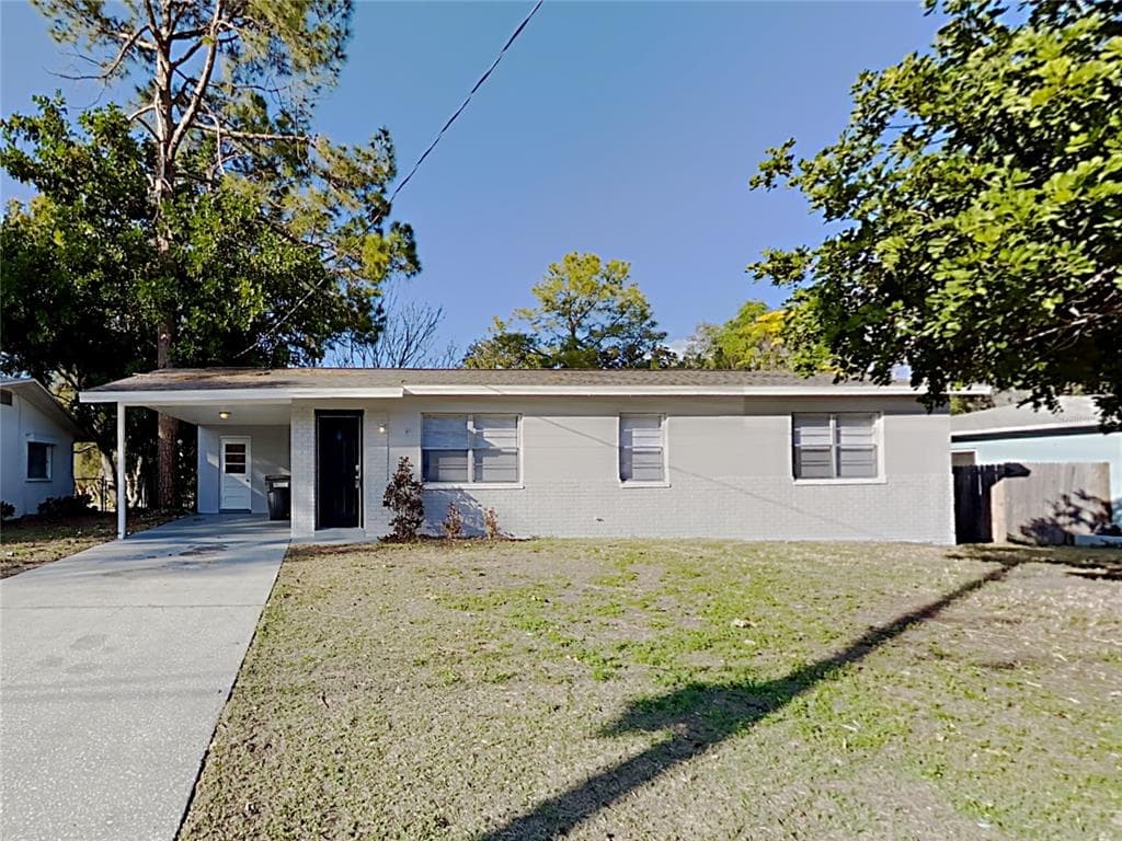 1324 JEFFORDS STREET CLEARWATER, FL 33756