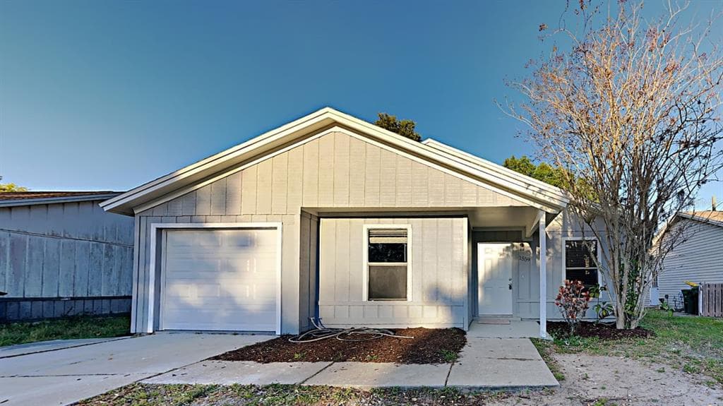 1559 N TUTTLE AVENUE SARASOTA, FL 34237
