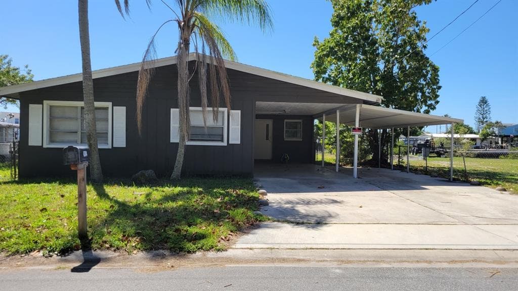 6304 SALTWATER BOULEVARD HUDSON, FL 34667
