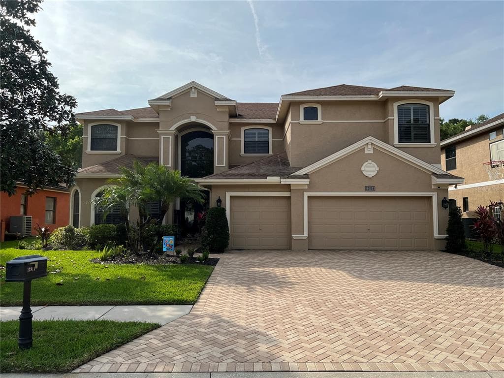 12814 EAGLES ENTRY DRIVE