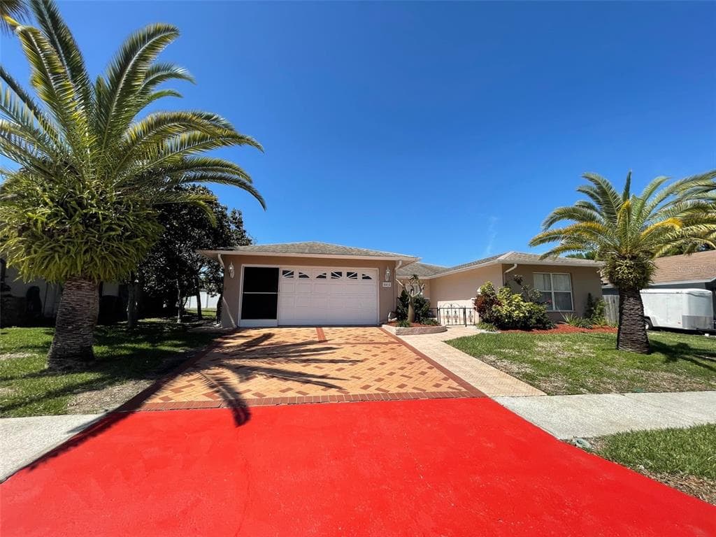 8915 GREENLEAF COURT PORT RICHEY, FL 34668