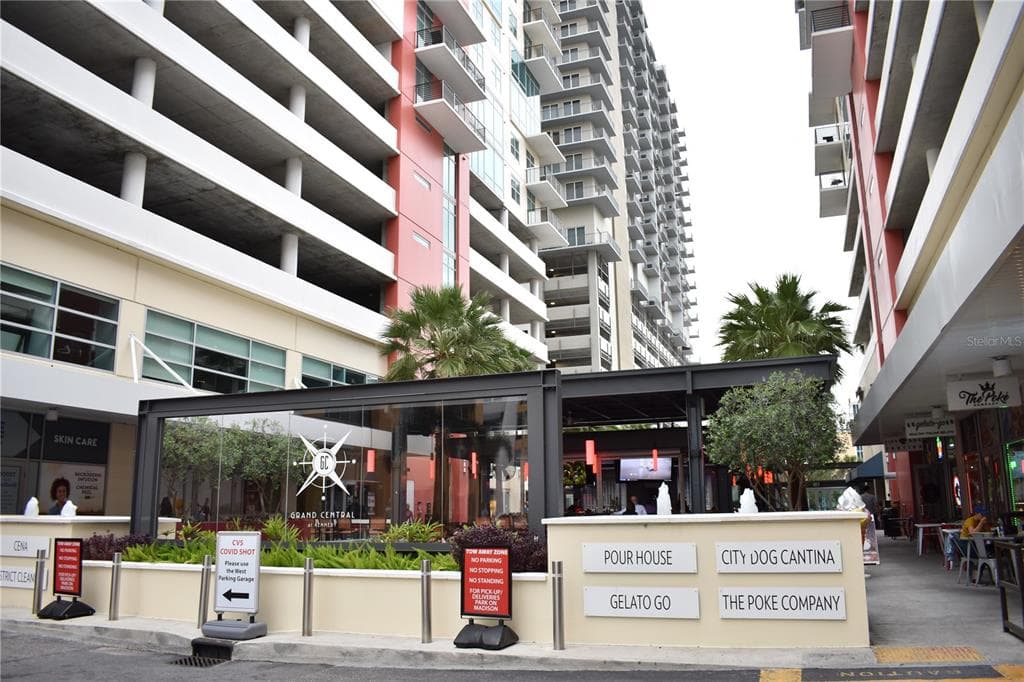 1120 E KENNEDY BOULEVARD UNIT 1017