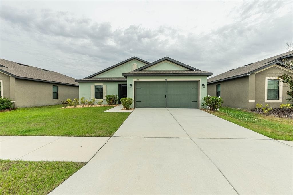 633 CHATHAM WALK DRIVE RUSKIN, FL 33570