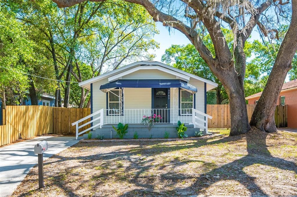 3703 N OLA AVENUE TAMPA, FL 33603