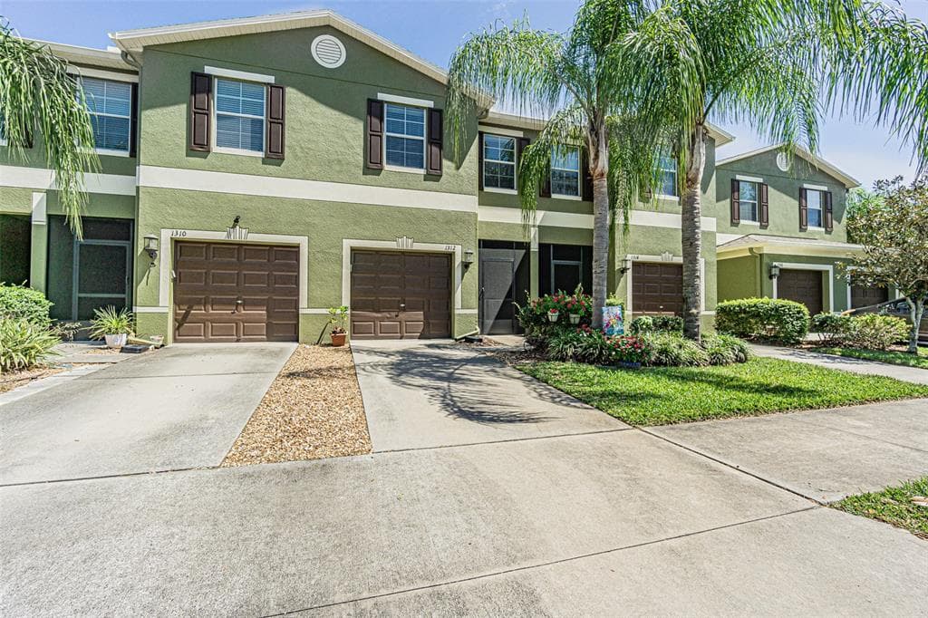 1312 BALLARD GREEN PLACE BRANDON, FL 33511
