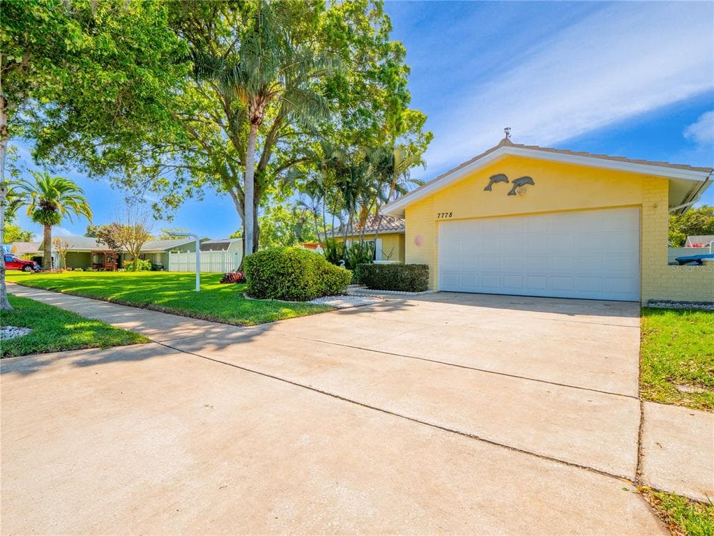 7778 CARDIFF COURT N ST PETERSBURG, FL 33709