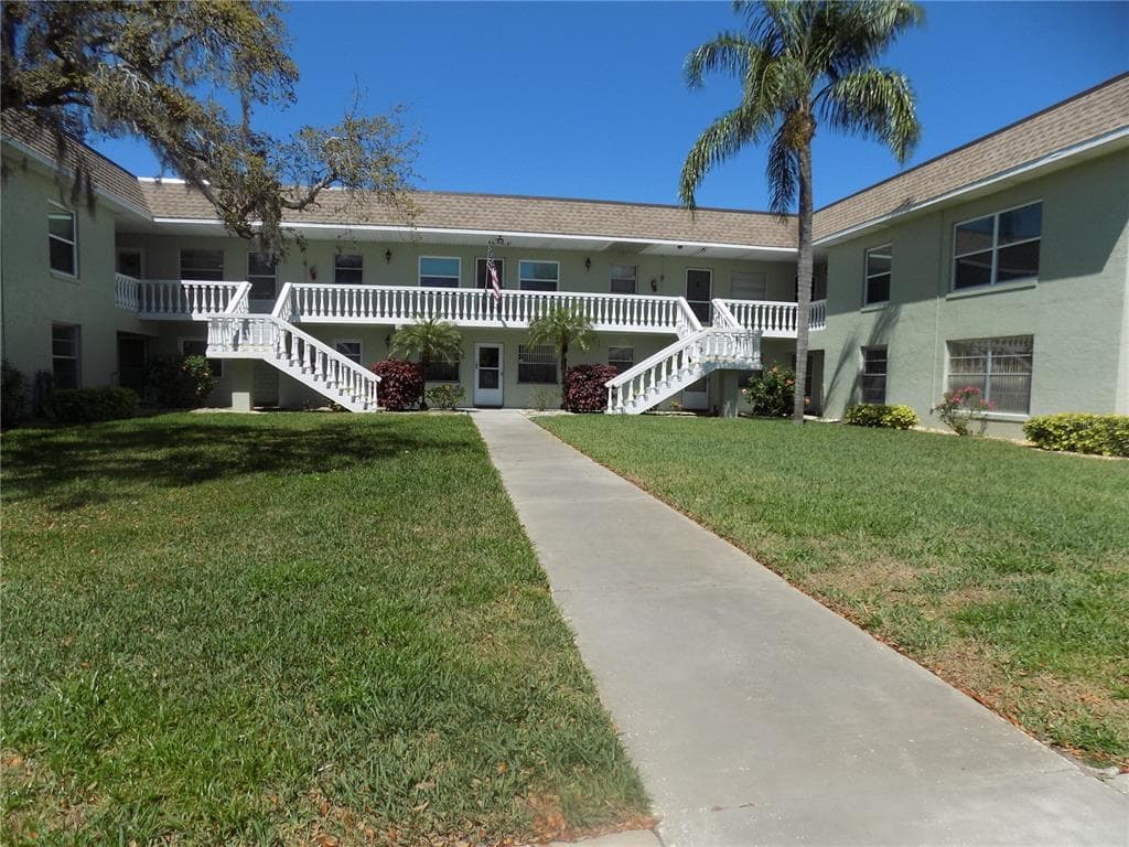 1250 S PINELLAS AVENUE UNIT 107 TARPON SPRINGS, FL 34689