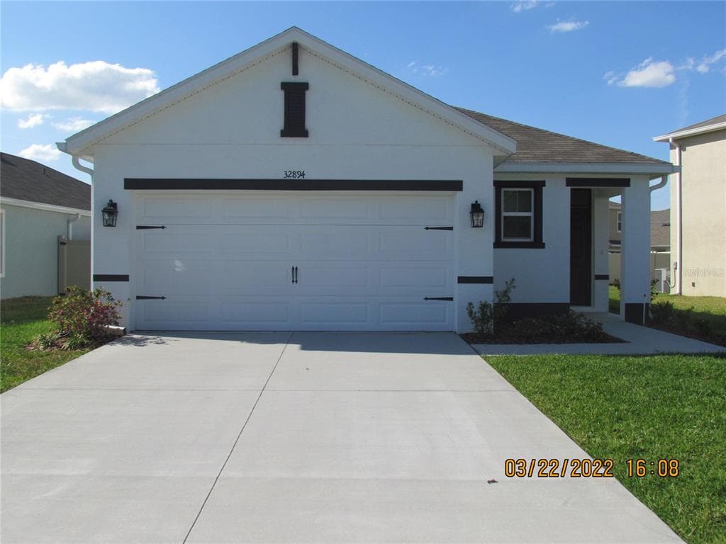 32894 BROOKS HAWK LANE WESLEY CHAPEL, FL 33543