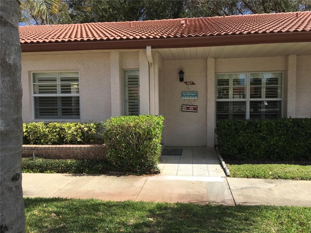 487 EXMOOR TERRACE UNIT 1693 DUNEDIN, FL 34698
