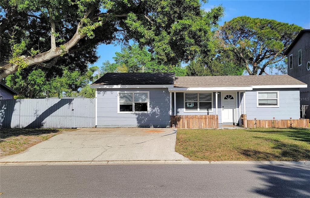 7951 52ND WAY N PINELLAS PARK, FL 33781