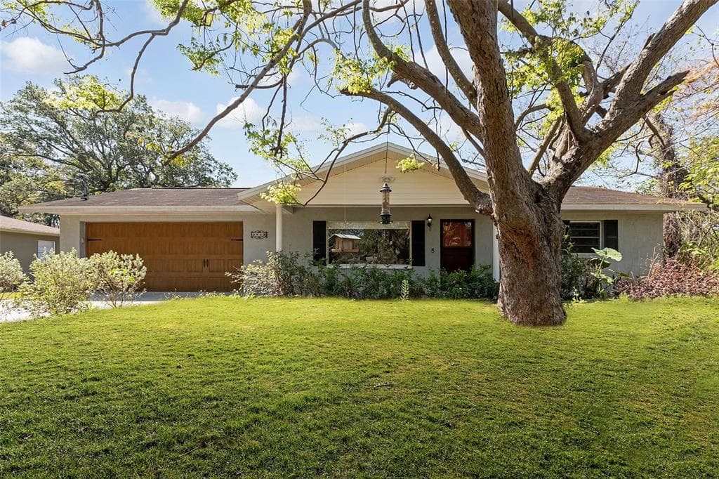 3412 W GROVE STREET TAMPA, FL 33614