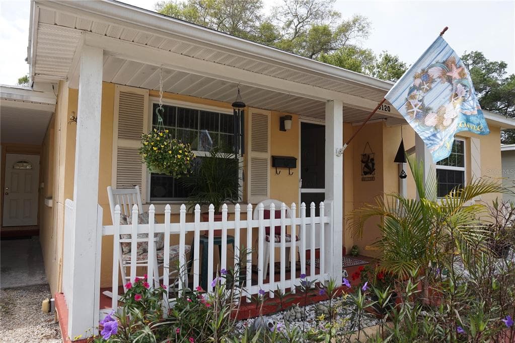 5120 2ND AVENUE N ST PETERSBURG, FL 33710