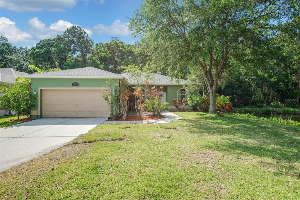 7002 CAPTIVA CIRCLE NEW PORT RICHEY, FL 34655