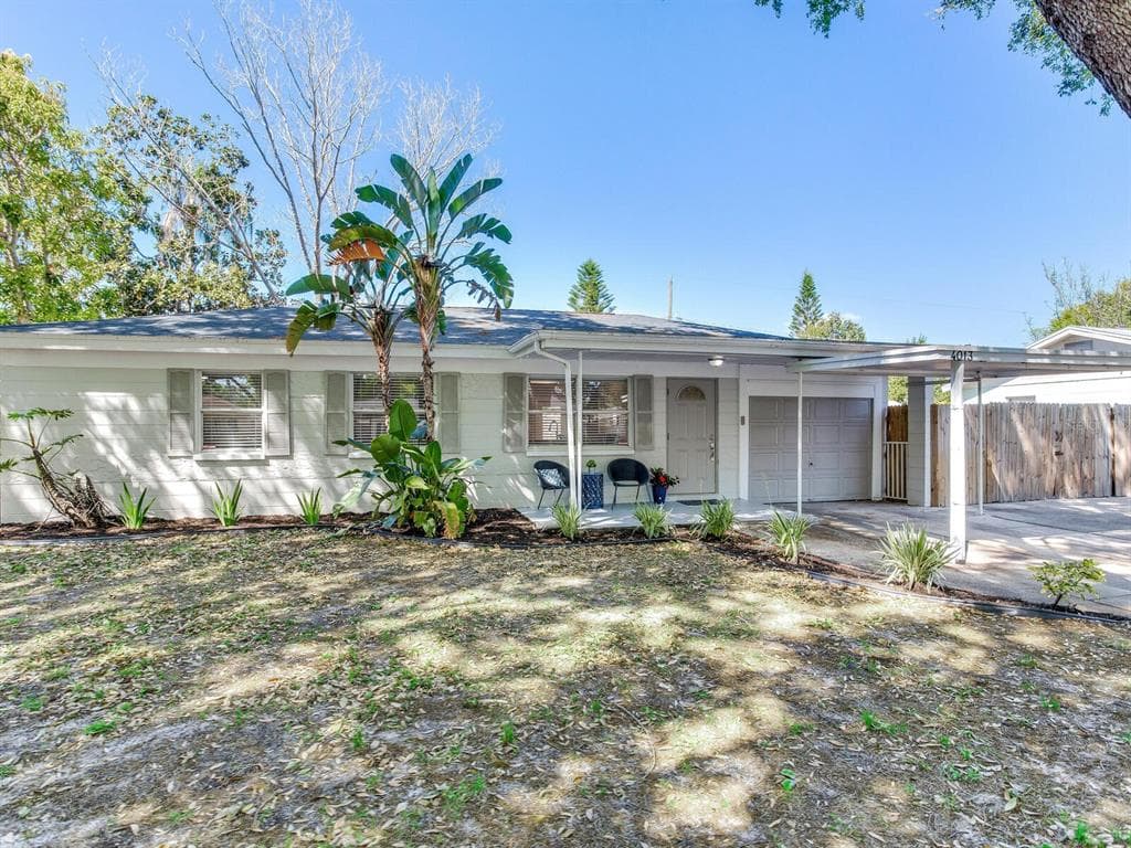 4013 W WALLACE AVENUE TAMPA, FL 33611