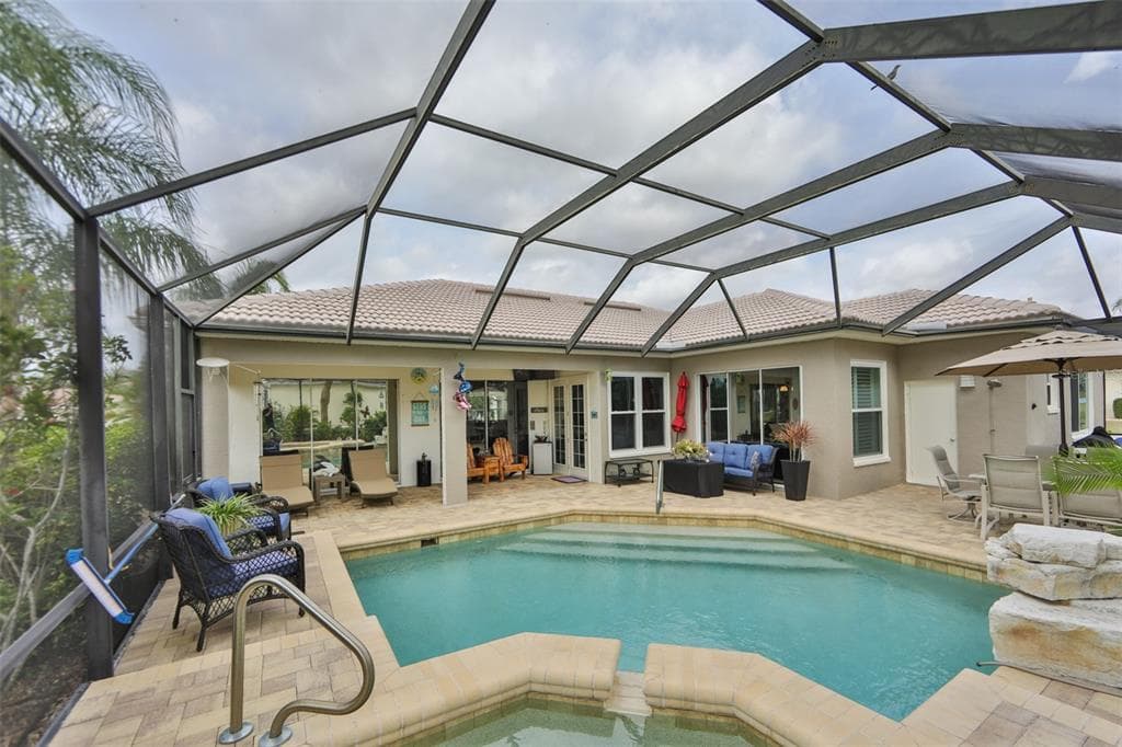 1111 SIGNATURE DRIVE SUN CITY CENTER, FL 33573