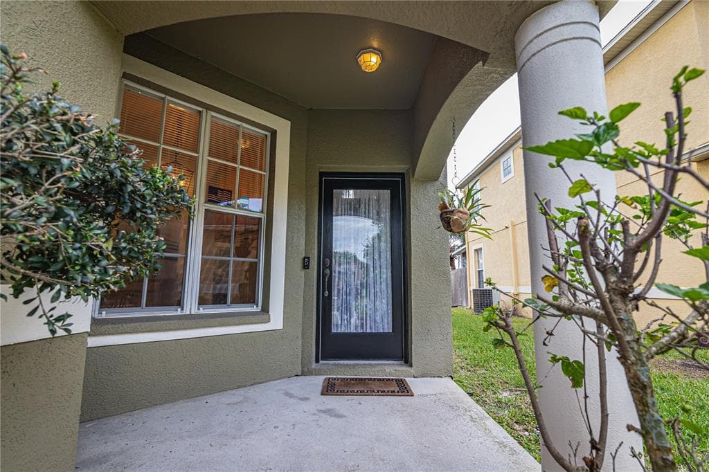 11108 BLAINE TOP PLACE TAMPA, FL 33626