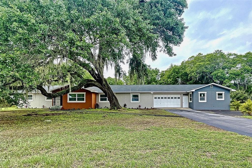 404 N KNIGHTS AVENUE