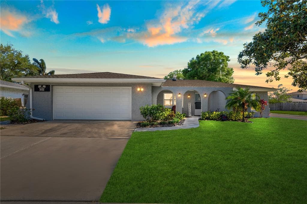 1701 HIBISCUS CIRCLE S OLDSMAR, FL 34677