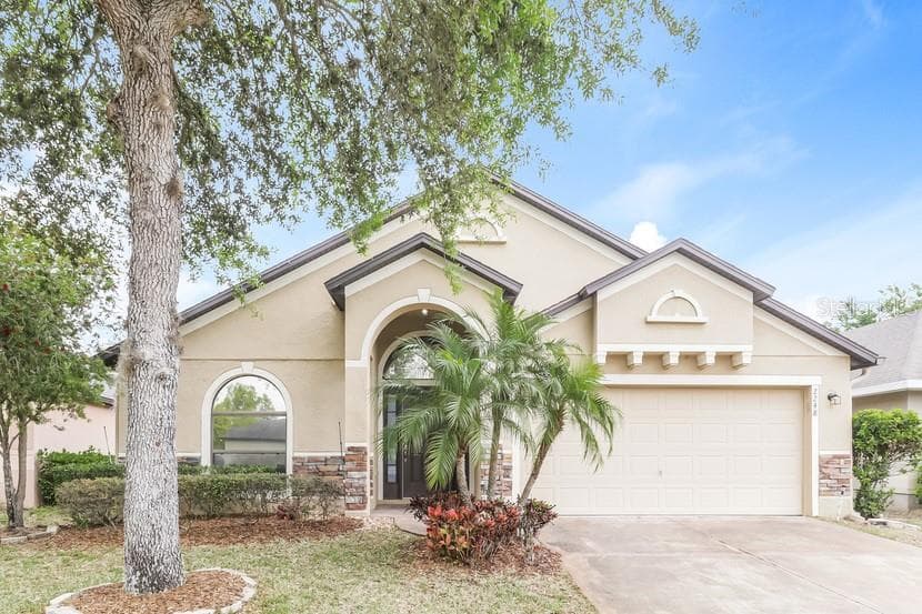 2248 BRACKNELL FOREST TRAIL TAVARES, FL 32778