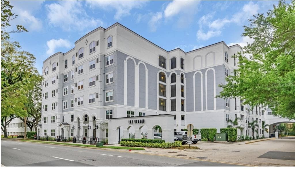 202 E SOUTH STREET UNIT 6036 ORLANDO, FL 32801