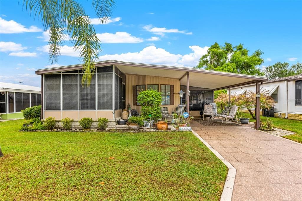 35055 WAGNER WAY ZEPHYRHILLS, FL 33541
