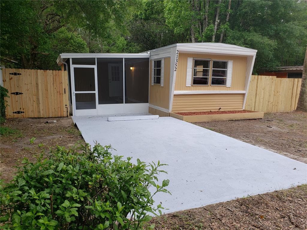 21352 CANAL DRIVE BROOKSVILLE, FL 34601