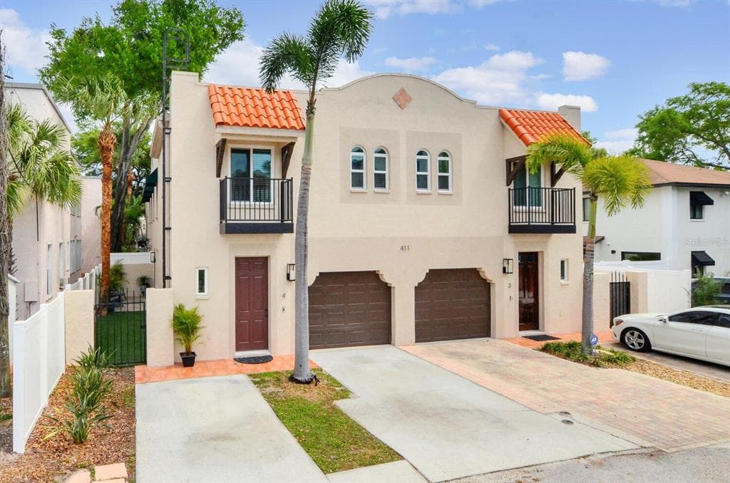 411 S MELVILLE AVENUE UNIT 4