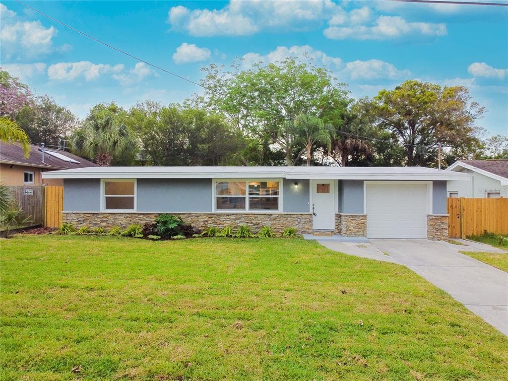 657 LAURA LANE DUNEDIN, FL 34698