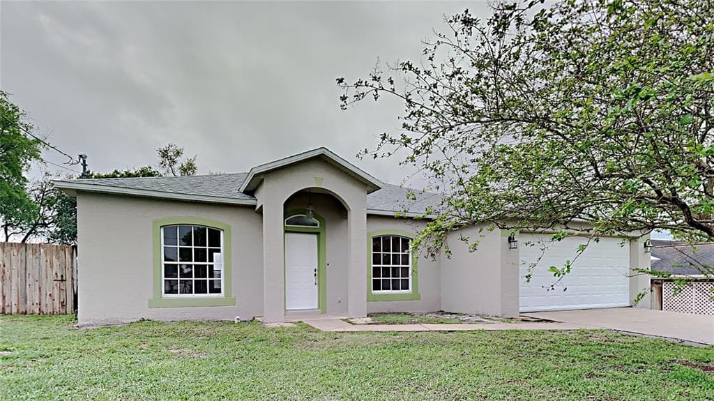 805 CHERITON STREET DELTONA, FL 32725