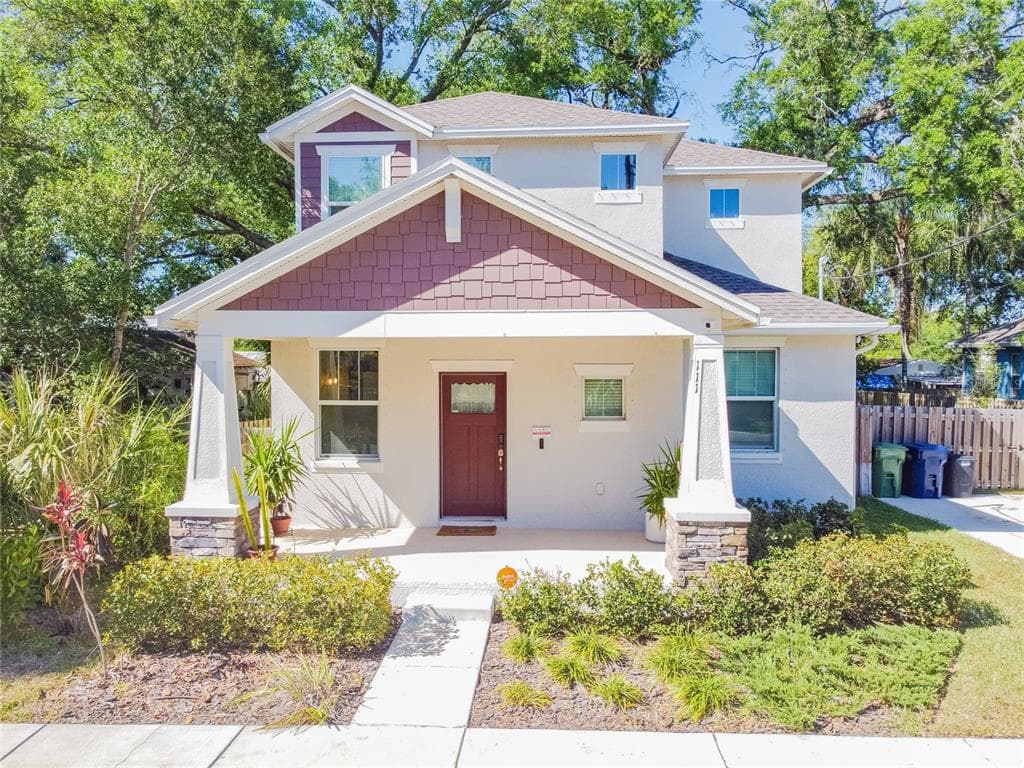 111 W HOLLYWOOD STREET TAMPA, FL 33604