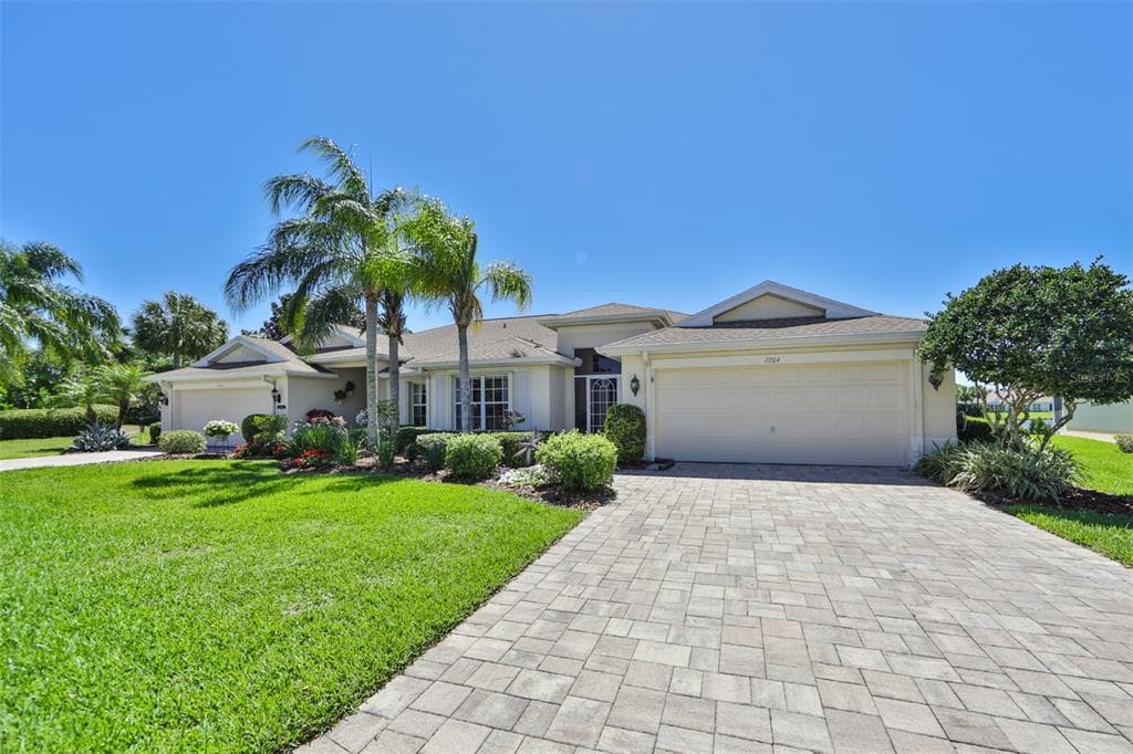 2204 BROOKFIELD GREENS CIRCLE SUN CITY CENTER, FL 33573