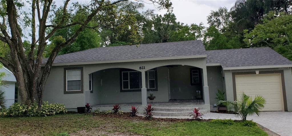 821 CATALINA DRIVE SANFORD, FL 32771