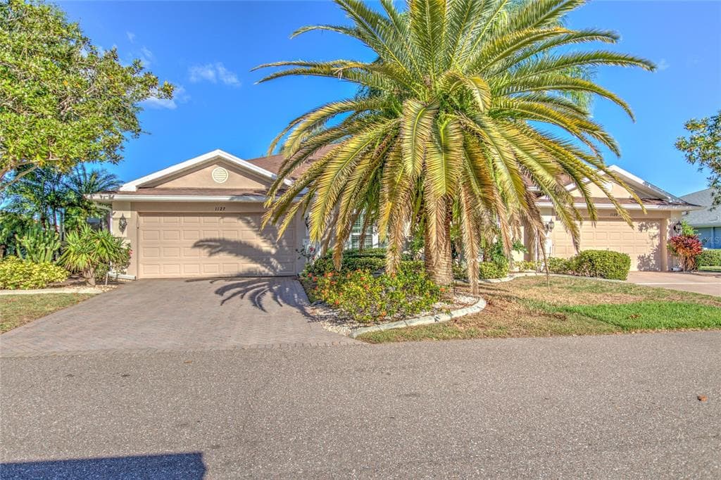 1127 MCDANIEL STREET UNIT 28 SUN CITY CENTER, FL 33573