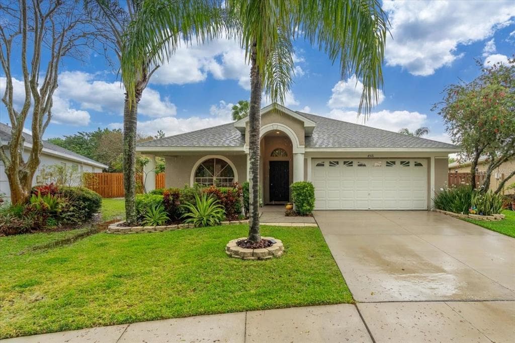 4516 NEW DAWN COURT LUTZ, FL 33558