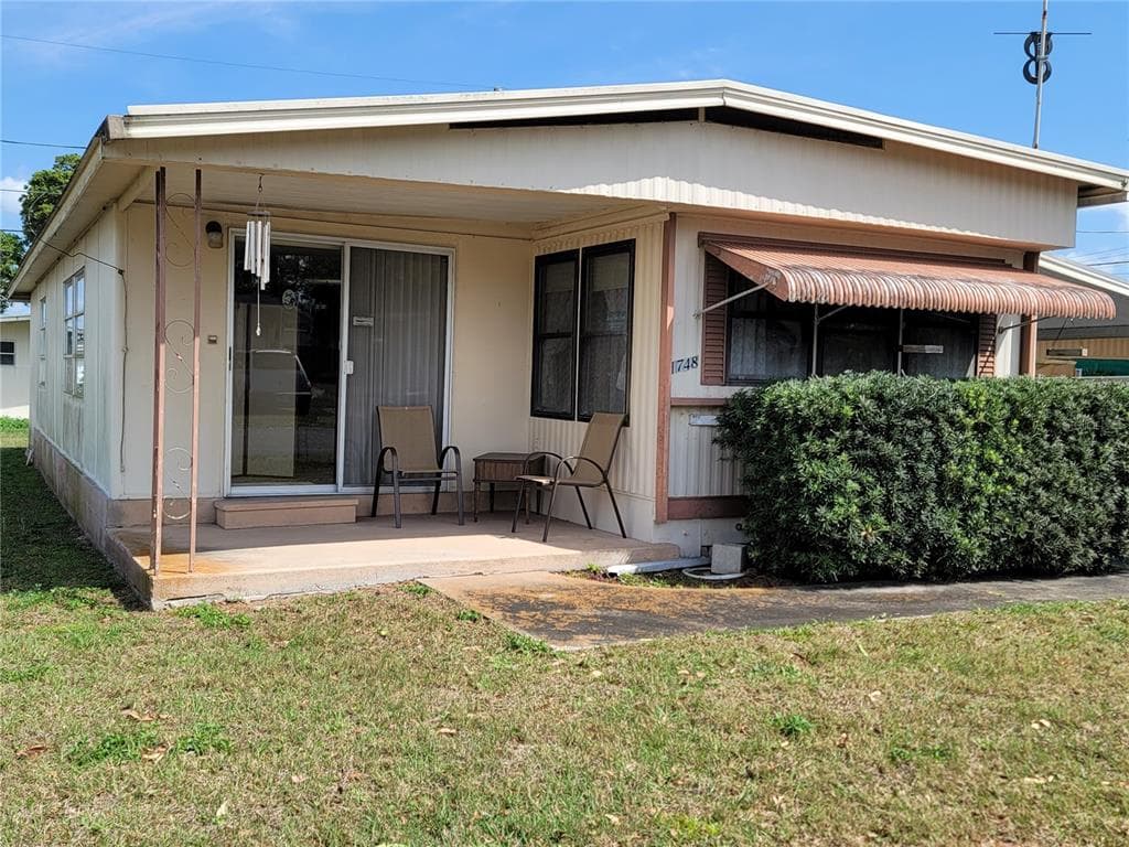 1748 SPECK DRIVE HOLIDAY, FL 34691