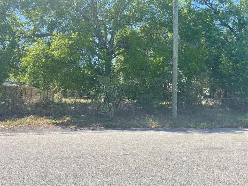 N 49TH STREET TAMPA, FL 33605