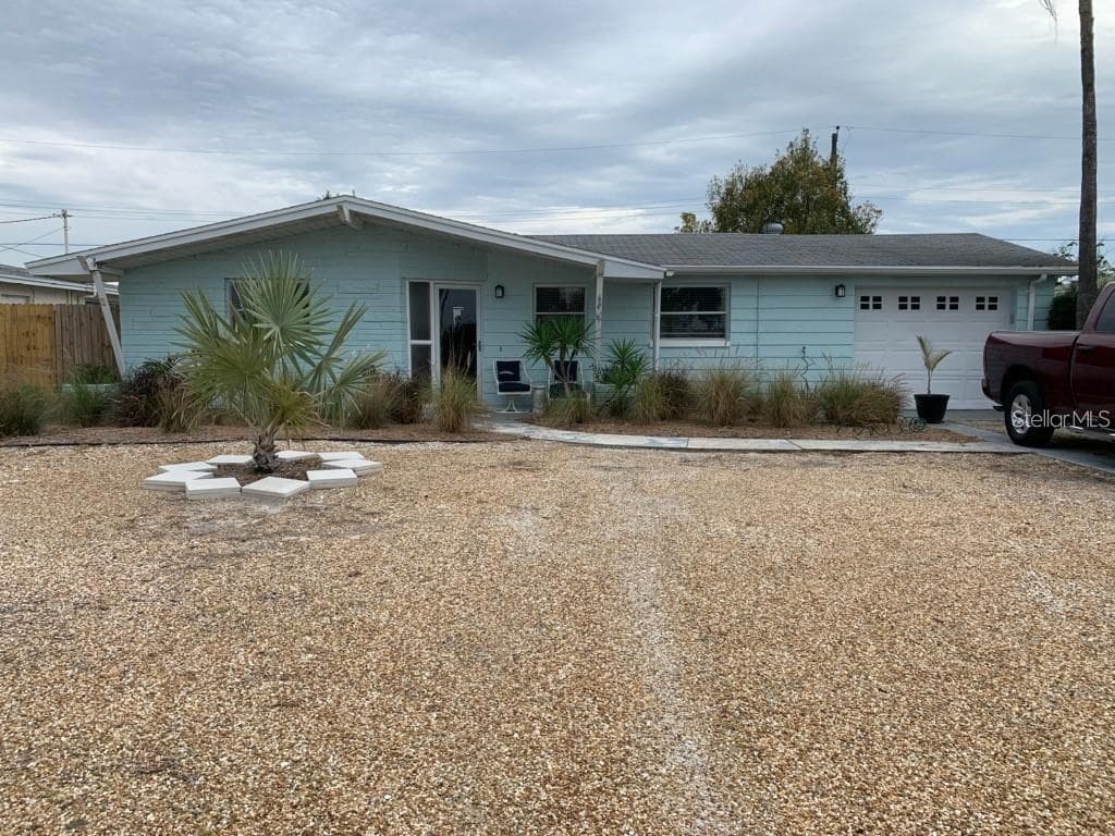 4018 CHESSWOOD DRIVE HOLIDAY, FL 34691