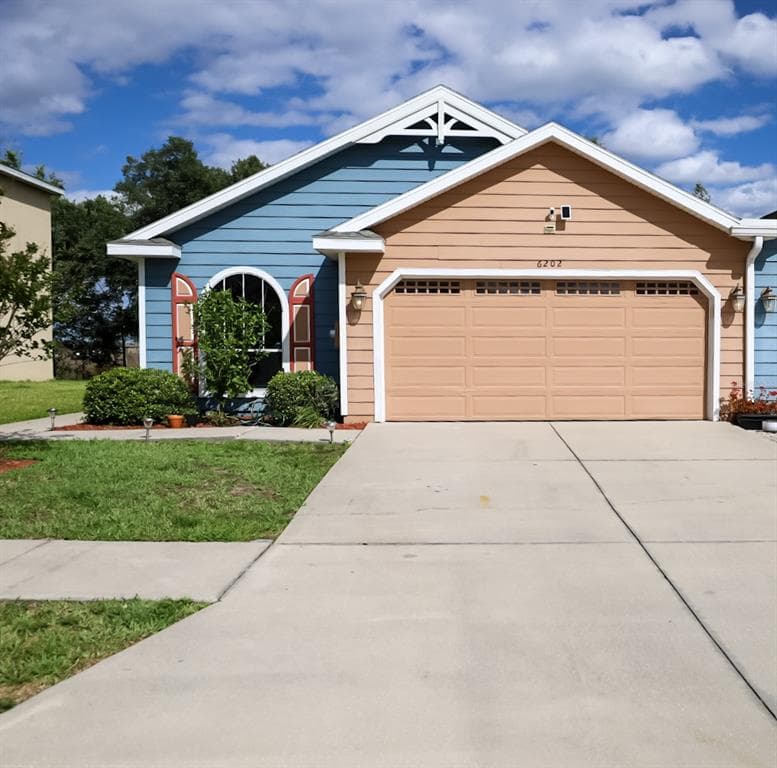 6202 MERRIFIELD DRIVE ZEPHYRHILLS, FL 33541