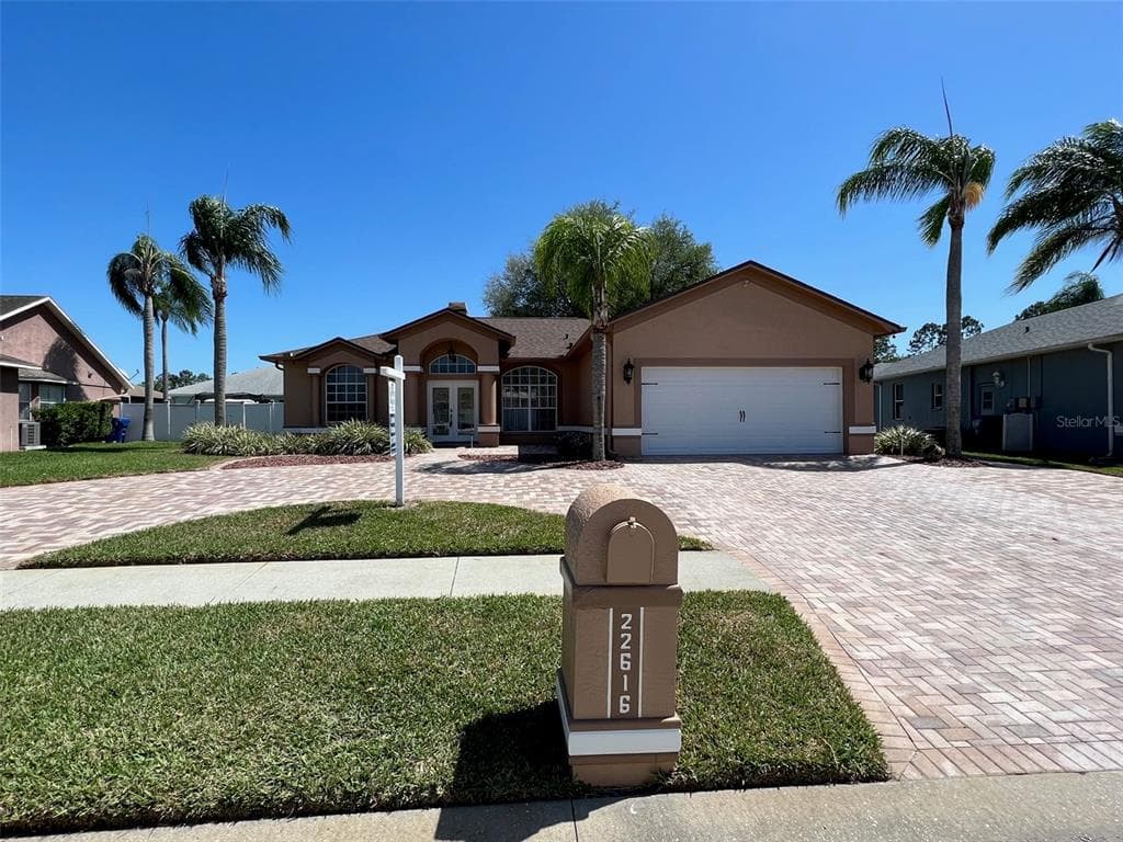 22616 WILLOW LAKES DRIVE LUTZ, FL 33549