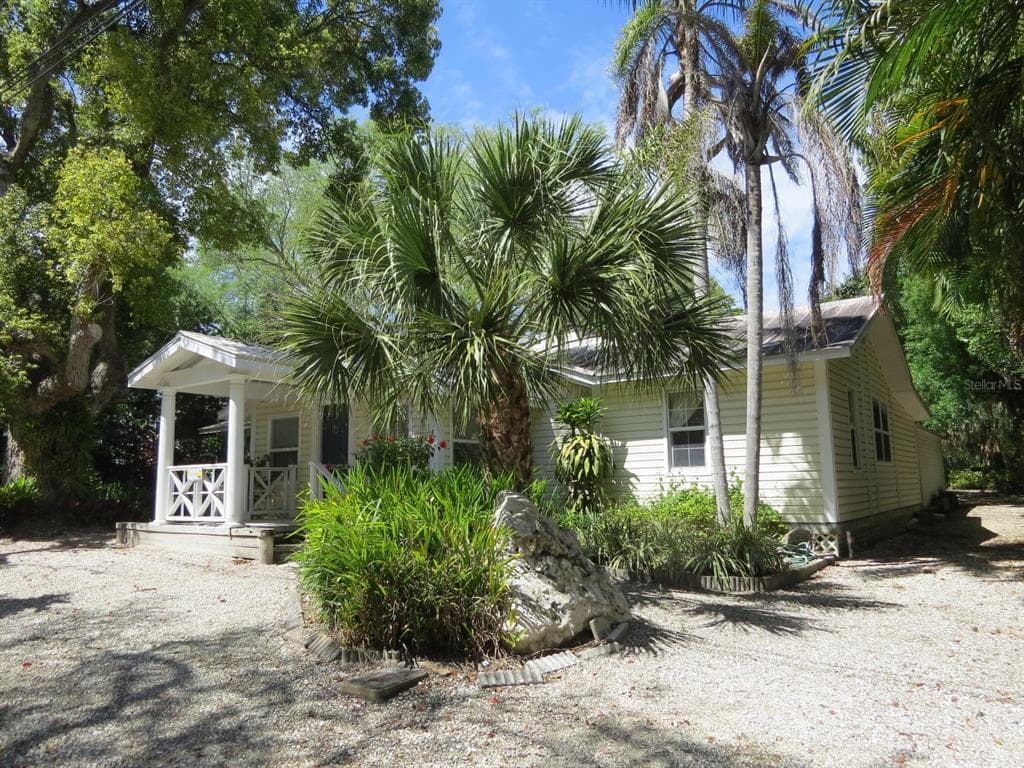 349 LIMETTA STREET PALM HARBOR, FL 34683