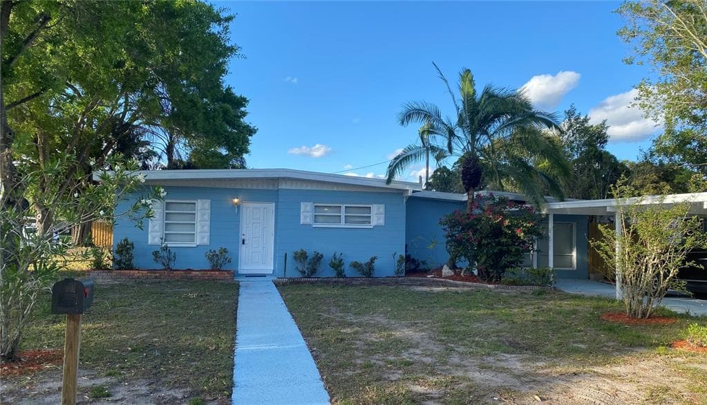 2819 W KENMORE AVENUE TAMPA, FL 33614