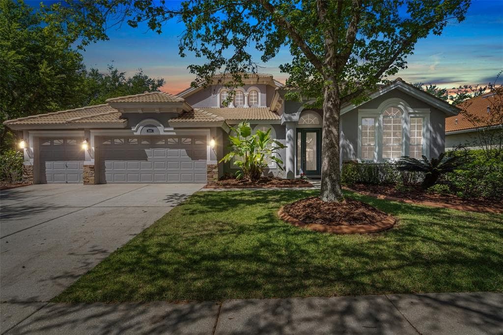 10251 WATERSIDE OAKS DRIVE