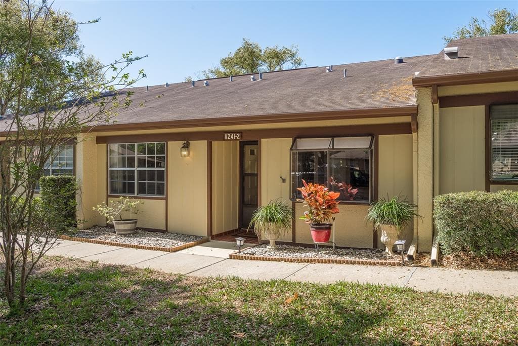 11241 DOLLAR LAKE DRIVE UNIT 2 PORT RICHEY, FL 34668
