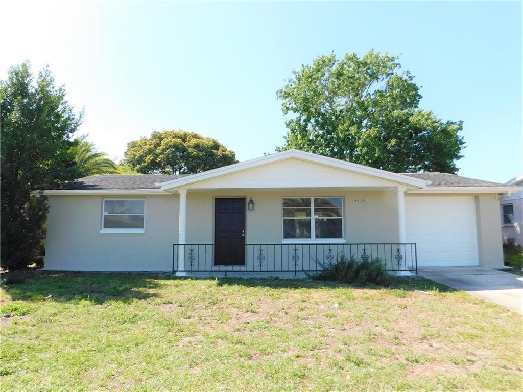 7234 FOX HOLLOW DRIVE PORT RICHEY, FL 34668