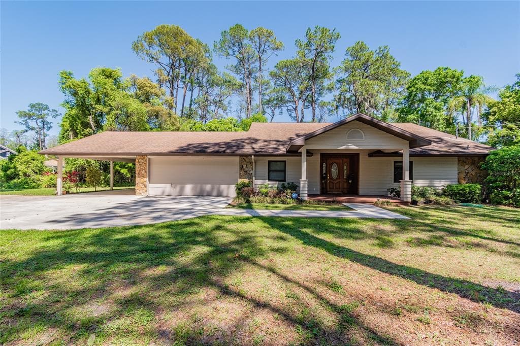 8011 N MOBLEY ROAD