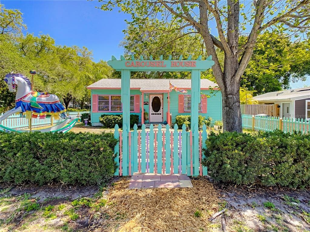 2600 46TH STREET S GULFPORT, FL 33711