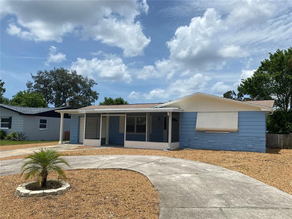 4221 RIDGEFIELD AVENUE HOLIDAY, FL 34691