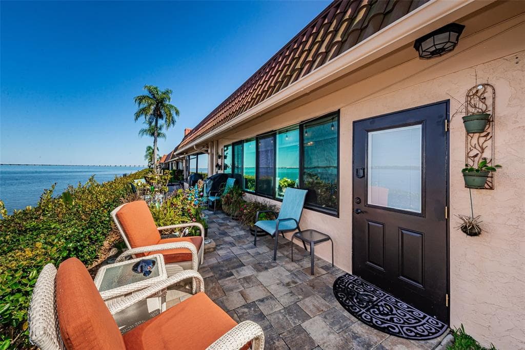 19029 US HIGHWAY 19 N UNIT 14C CLEARWATER, FL 33764