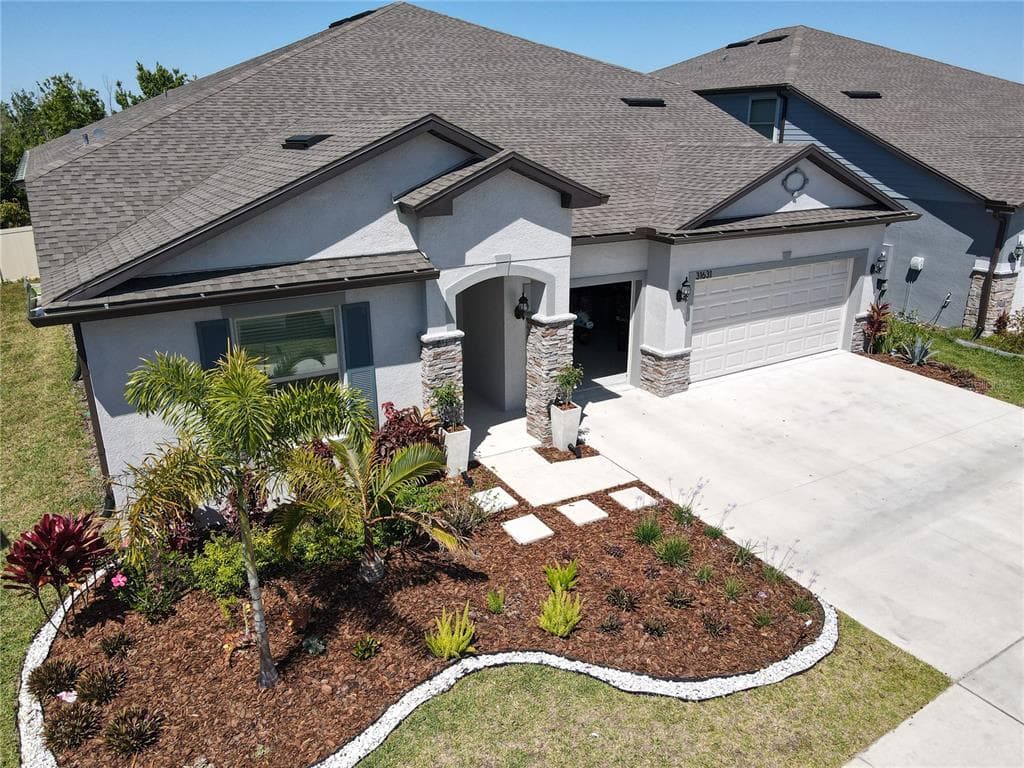 31631 COLADA DRIFT WAY WESLEY CHAPEL, FL 33545