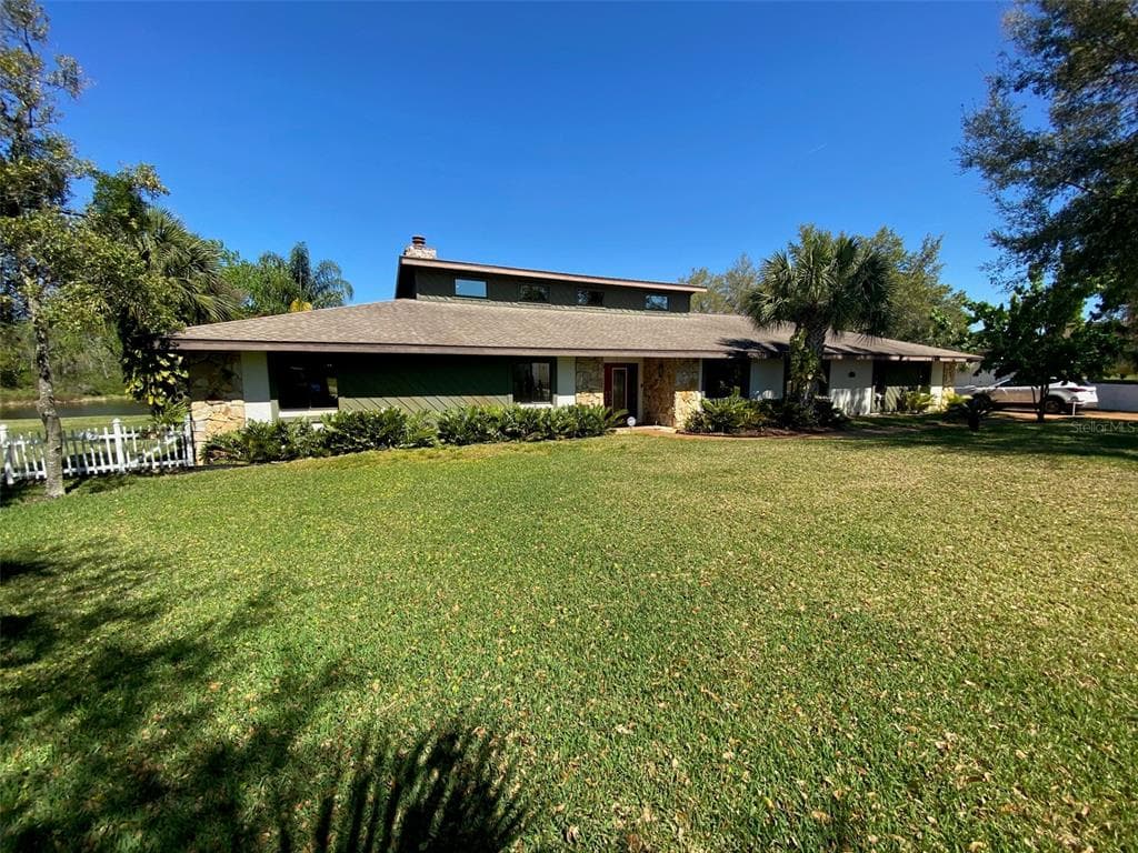 10901 NAVAJO DRIVE NEW PORT RICHEY, FL 34654
